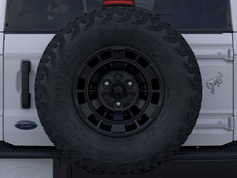 New 2026 Ford Bronco Badlands image 24