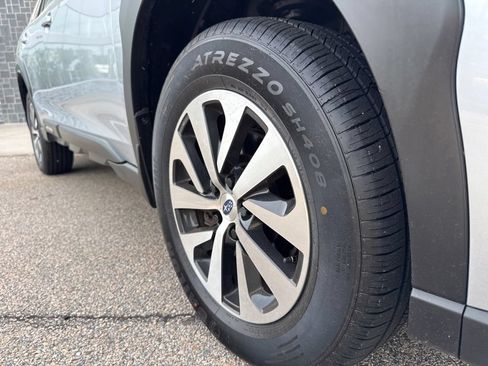Used 2023 Subaru Outback Premium AWD/4WD image 28