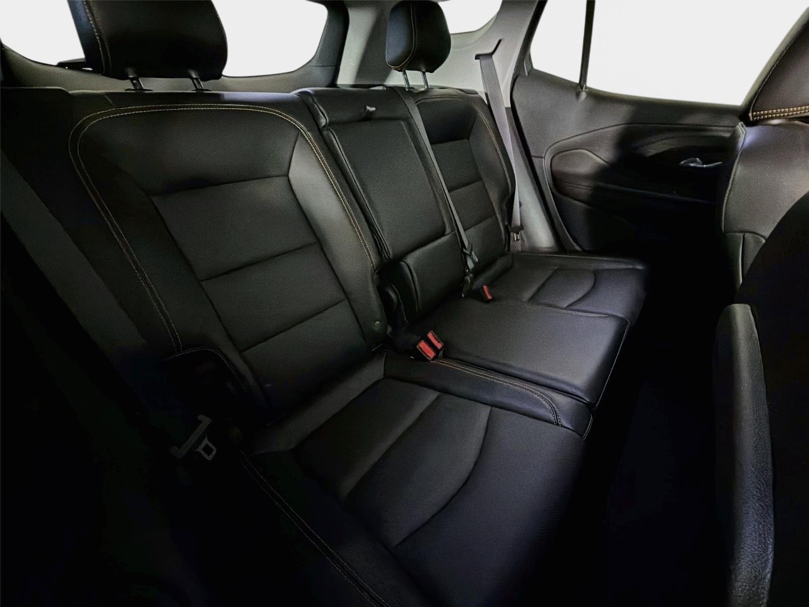 Used 2021 GMC Terrain SLT FWD image 26