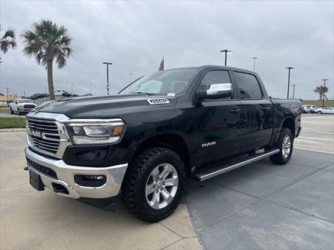 Certified 2023 RAM 1500 Laramie AWD/4WD image 3