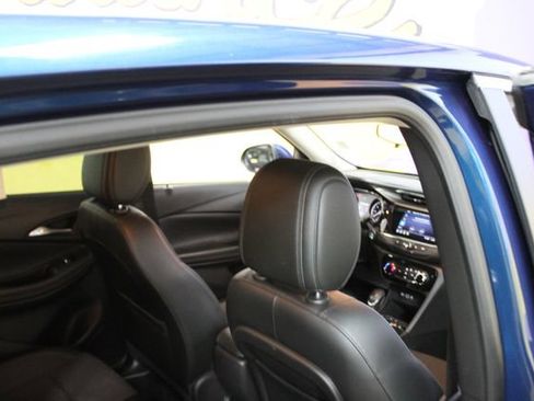 Used 2021 Buick Encore GX Preferred FWD image 10