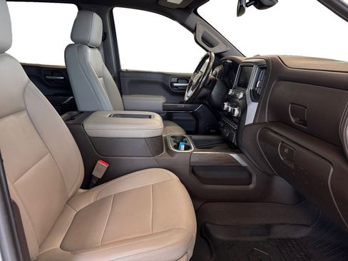 Used 2021 GMC Sierra 1500 SLT w/ SLT Premium Plus Package image 17