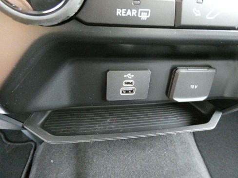 New 2026 Ford F250 XL w/ STX Appearance Package AWD/4WD image 11