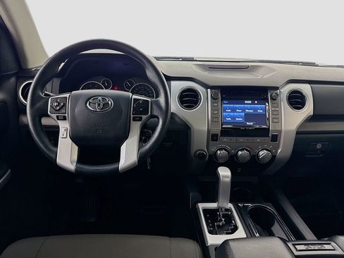 Used 2017 Toyota Tundra SR5 w/ TRD Off Road Package image 20