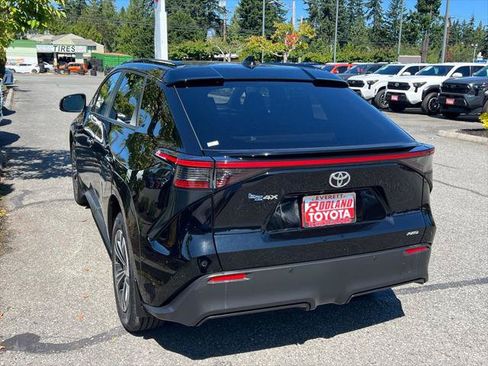 Certified 2023 Toyota bZ4X AWD image 9
