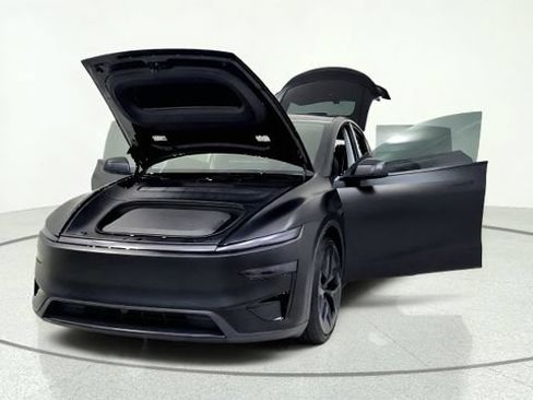 Used 2026 Tesla Model Y Performance AWD/4WD image 13