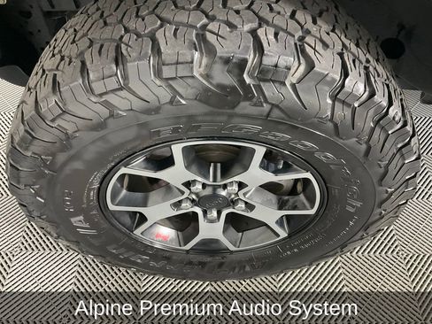 Certified 2021 Jeep Wrangler Unlimited Rubicon w/ Dual Top Group image 11