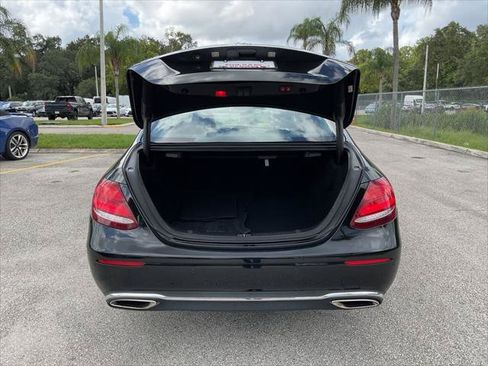 Used 2017 Mercedes-Benz E 300 4MATIC w/ Premium 1 Package image 8