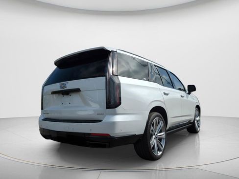 Used 2025 Cadillac Escalade Sport Platinum w/ LPO, Floor Liner Package AWD/4WD image 5