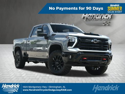 Used 2025 Chevrolet Silverado 2500 LTZ w/ LTZ Plus Package AWD/4WD image 1