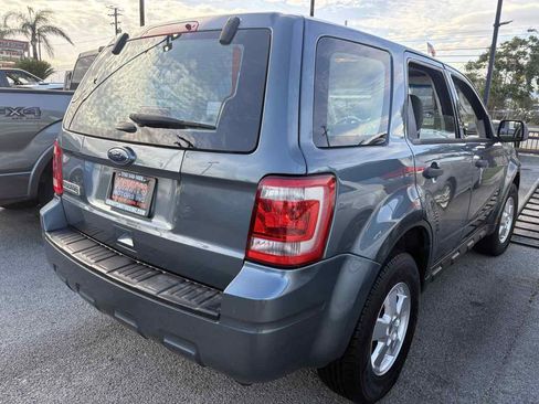 Used 2012 Ford Escape XLS AWD/4WD image 6