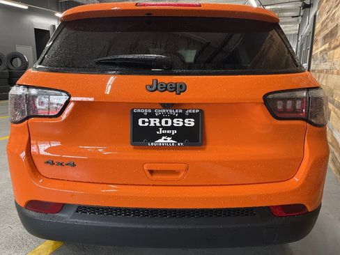 New 2026 Jeep Compass Latitude image 21