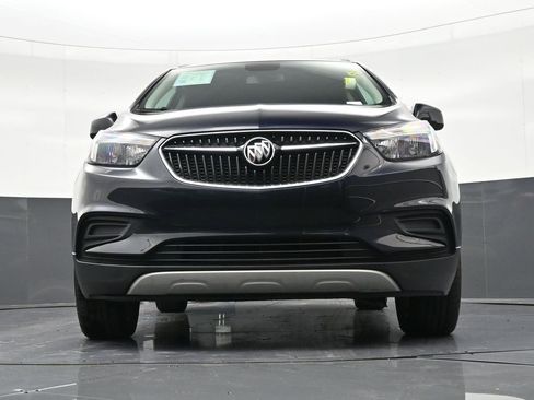 Used 2022 Buick Encore Preferred w/ Safety Package image 31