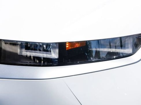 New 2026 Hyundai Ioniq 5 SEL RWD image 8