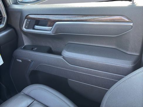 Used 2025 GMC Sierra 1500 Elevation w/ Elevation Premium Package image 25