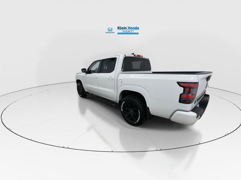 Used 2023 Nissan Frontier SV w/ Midnight Edition Package AWD/4WD image 8