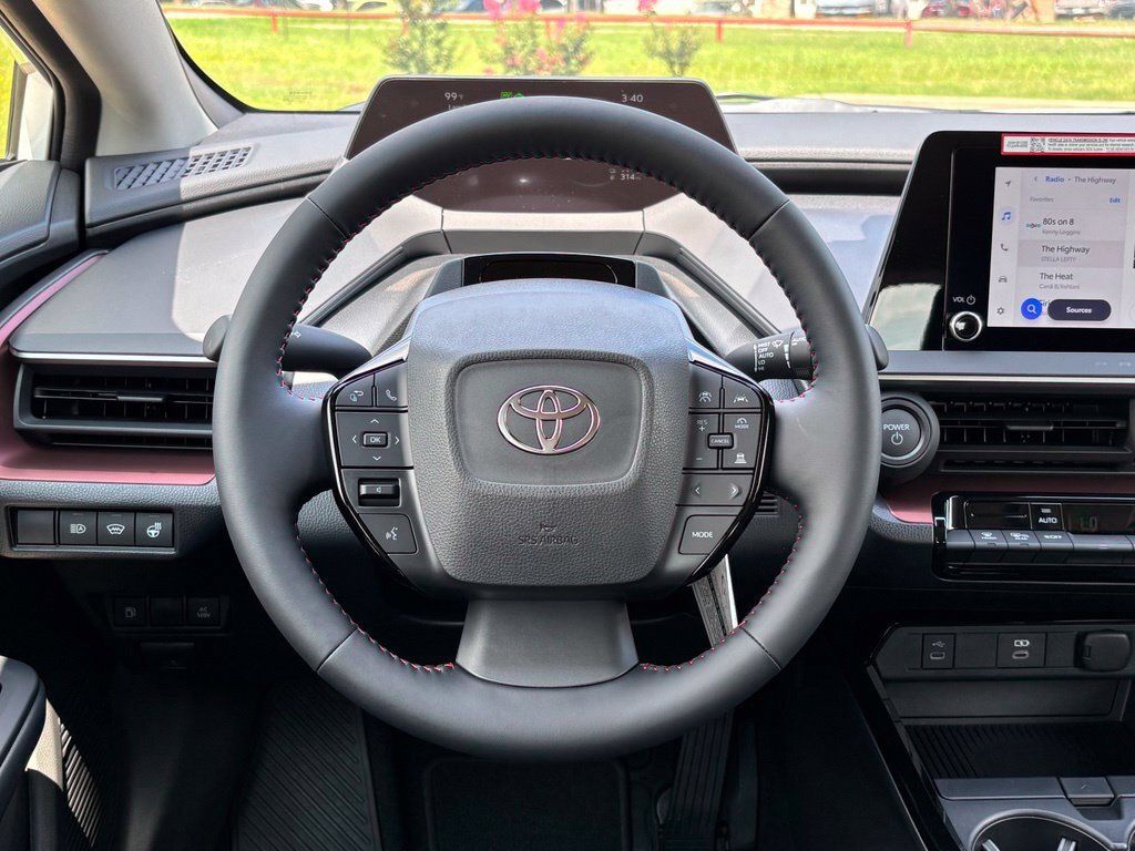 Used 2026 Toyota Prius Plug-In Hybrid FWD image 14