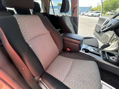 Used 2023 Toyota 4Runner SR5 AWD/4WD image 31