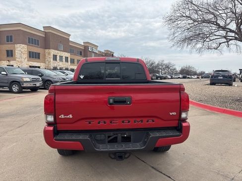 Used 2021 Toyota Tacoma SR image 6