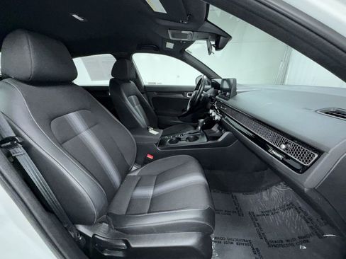 Used 2024 Honda Civic Sport image 11