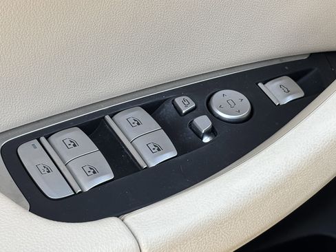 Used 2025 BMW X4 M40i image 15