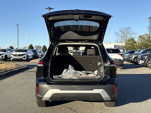 New 2026 Volkswagen Tiguan S FWD image 15