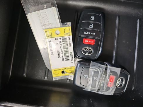 Used 2023 Toyota Tundra SR5 w/ TRD Off-Road Package AWD/4WD image 15