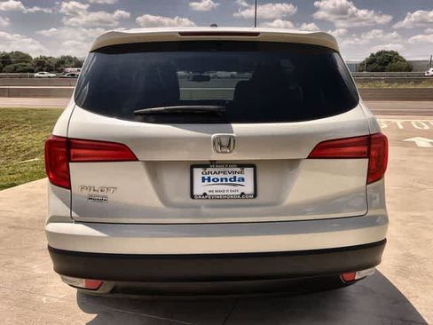 Used 2017 Honda Pilot EX-L image 6