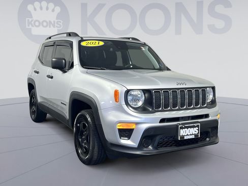 Used 2021 Jeep Renegade Sport AWD/4WD image 2