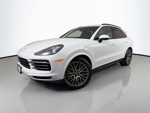 Certified 2023 Porsche Cayenne S Platinum w/ Assistance Package AWD/4WD image 1