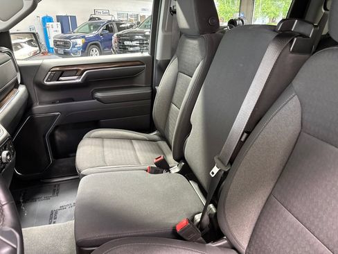 Used 2024 Chevrolet Silverado 1500 LT AWD/4WD image 26