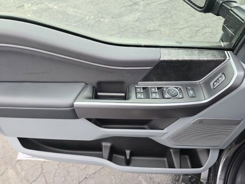 New 2025 Ford F350 XLT w/ Black Appearance Package image 9