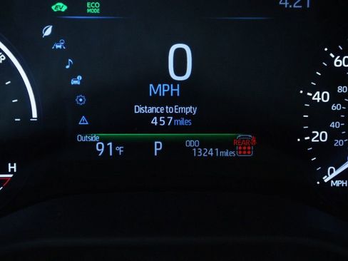 Certified 2026 Toyota Sienna LE FWD image 17
