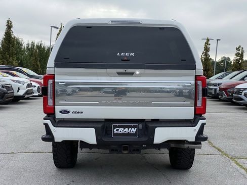 Used 2024 Ford F250 Platinum image 6