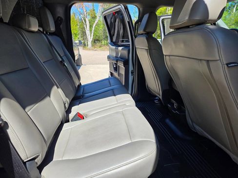 Used 2022 Ford F250 XL w/ Power Equipment Group AWD/4WD image 21