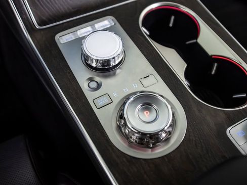 Used 2025 Genesis GV80 3.5T Advanced image 40