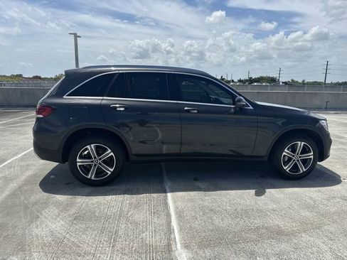 Used 2022 Mercedes-Benz GLC 300 image 39
