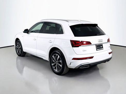 Certified 2023 Audi Q5 2.0T Premium Plus w/ Premium Plus Package image 3