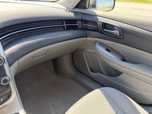 Used 2014 Chevrolet Malibu LS FWD image 17