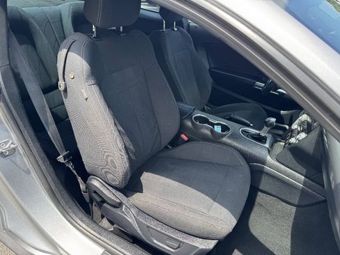 Used 2020 Ford Mustang GT w/ Black Accent Package RWD image 17