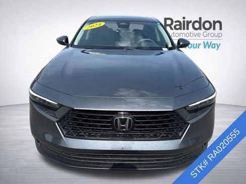Used 2024 Honda Accord EX image 2
