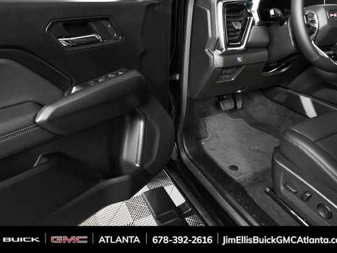 New 2026 GMC Canyon Elevation w/ Convenience Package image 7