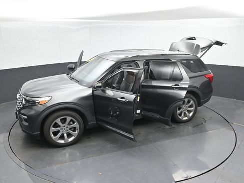 Used 2020 Ford Explorer Platinum w/ Premium Technology Package AWD/4WD image 51