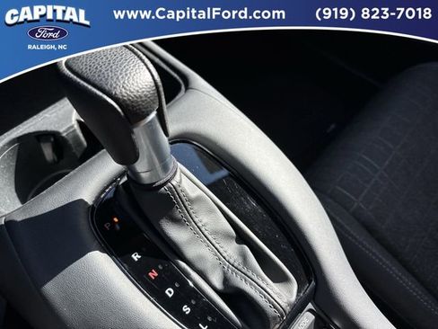 Used 2023 Honda HR-V LX image 30