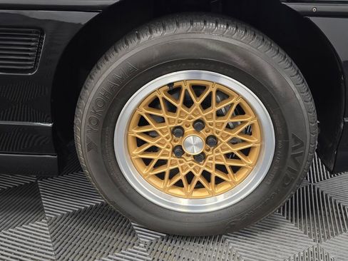 Used 1988 Pontiac Fiero GT image 15