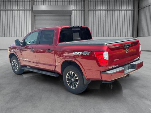 Used 2019 Nissan Titan Platinum Reserve AWD/4WD image 31