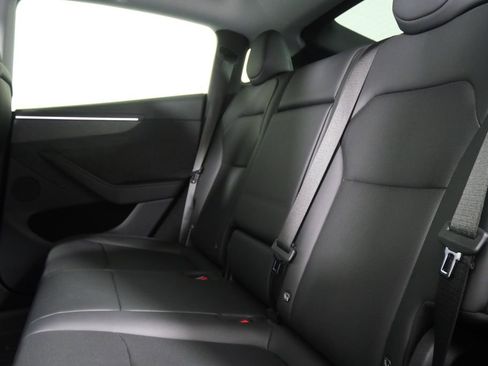 Used 2026 Tesla Model Y AWD image 14