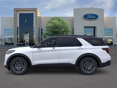 New 2026 Ford Explorer ST image 3