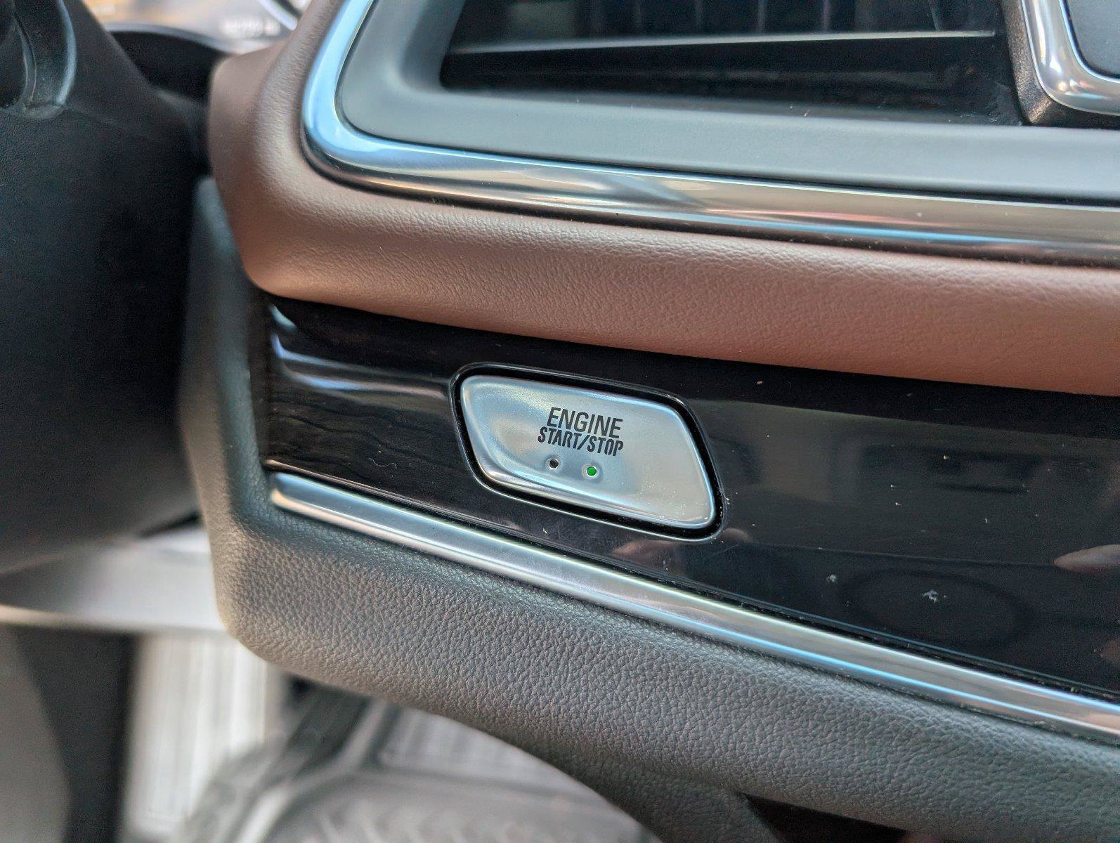 Used 2018 Buick Enclave Avenir w/ Avenir Technology Package FWD image 22