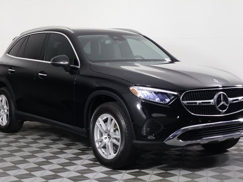 Certified 2023 Mercedes-Benz GLC 300 4MATIC image 3